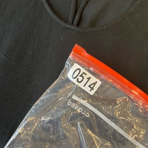 Chocker black blouse size large - Picture 7 of 7